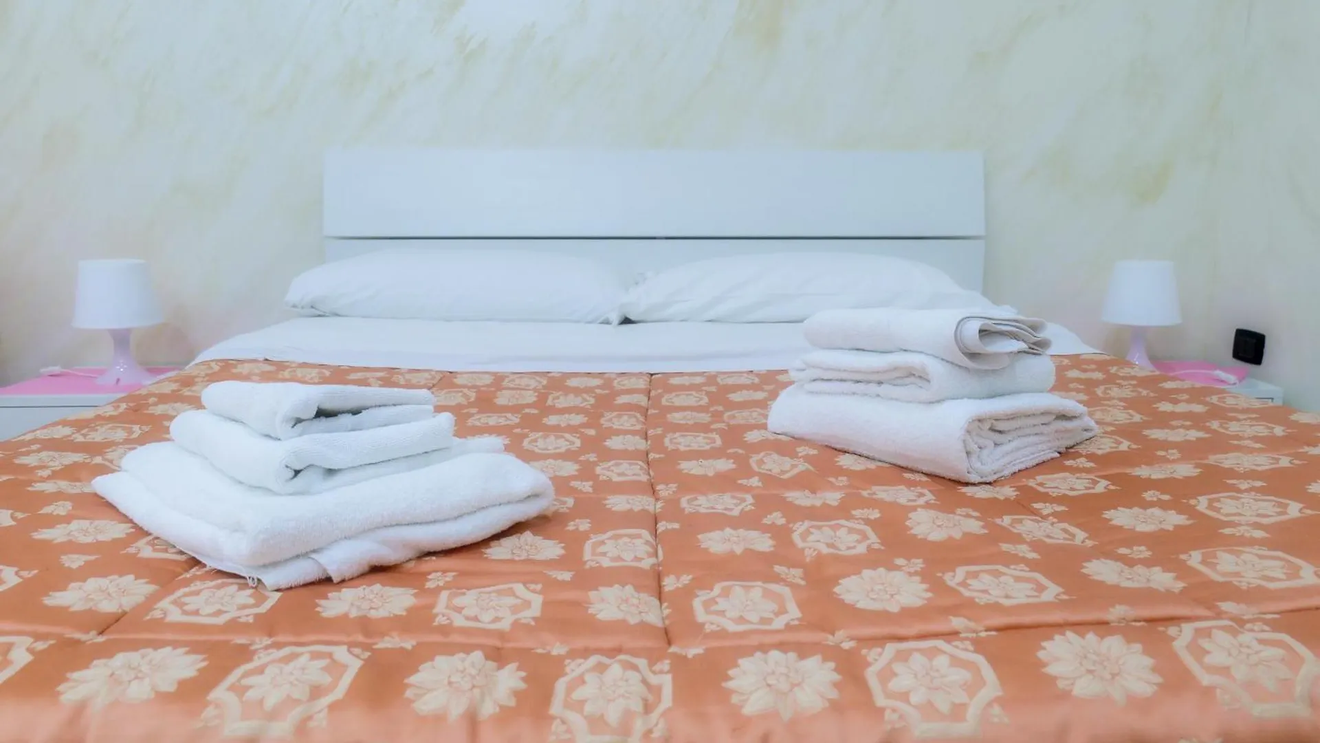 Civico 20 Apartment Naples Italy